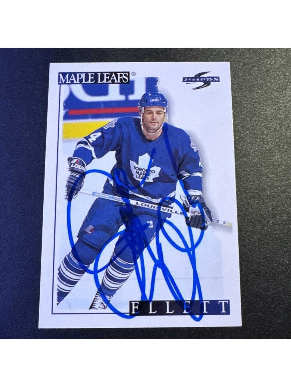 Dave Ellett autographed Hockey Card Score 95-96 #129 - TTM No COA